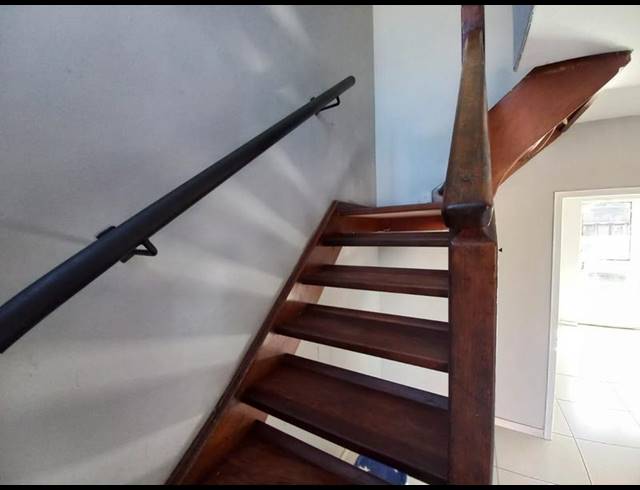 3 BEDROOM TOWNHOUSE FOR SALE IN SASOLBURG EXT 2